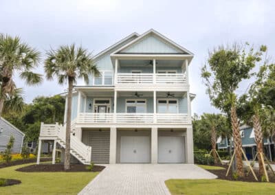 Front exterior of the elevated Charlotte floor plan on Folly Beach